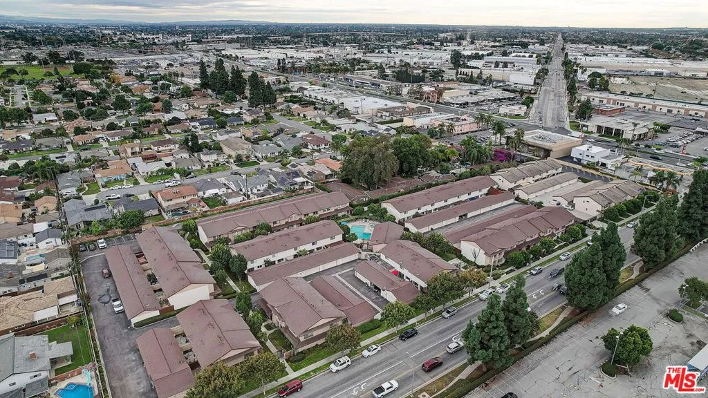 11000 Woodruff Avenue 29, Downey, California 90241 home-pic-37